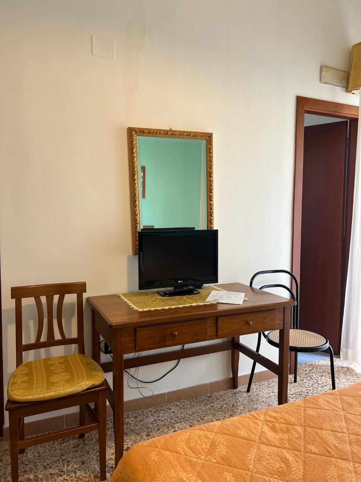 Hotel Mazzocca Caramanico Terme Exterior foto